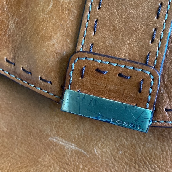 Vintage Fossil Distressed“tan” Leather Crossbody Bag - Picture 3 of 9